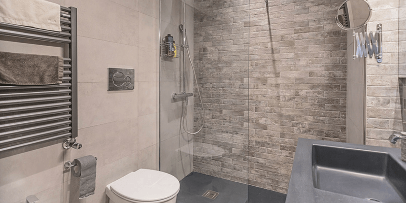 Walk In shower: opiniones y ventajas de una solución cómoda
